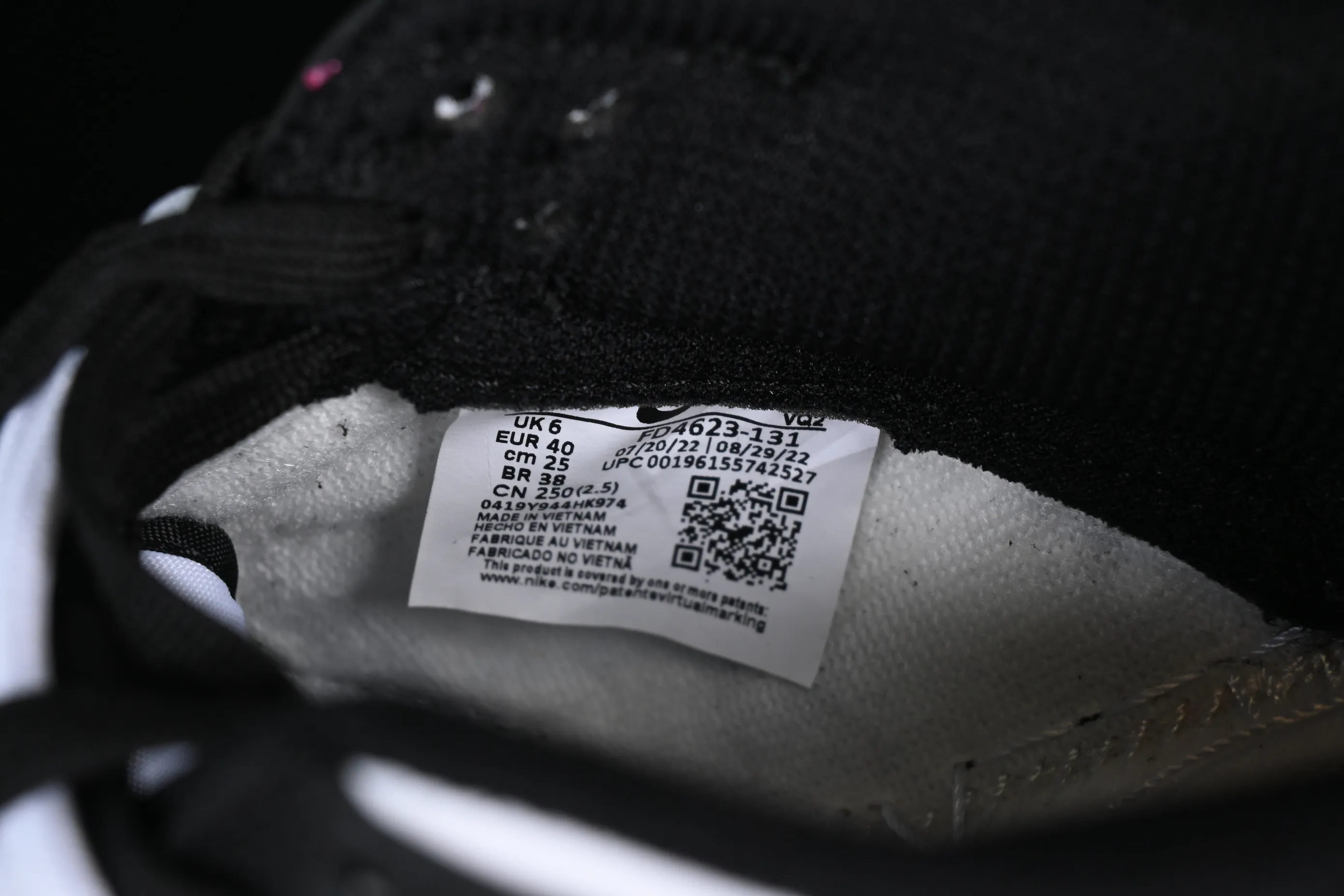 All Categories Nk SB Dunk Series Nk SB Dunk Low Low-top sneakers Gift box version Nk Dunk Low "Multi Color" Vibrant three hooks Customized version of deconstructed strap casual sneakers FD4623-131